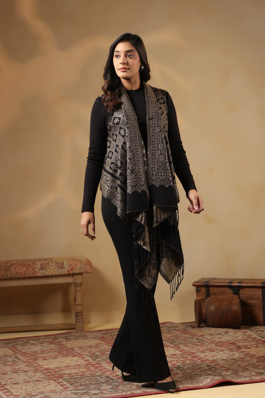 Women's Sleeveless Zari Patterned Shrug Cardigan | Black