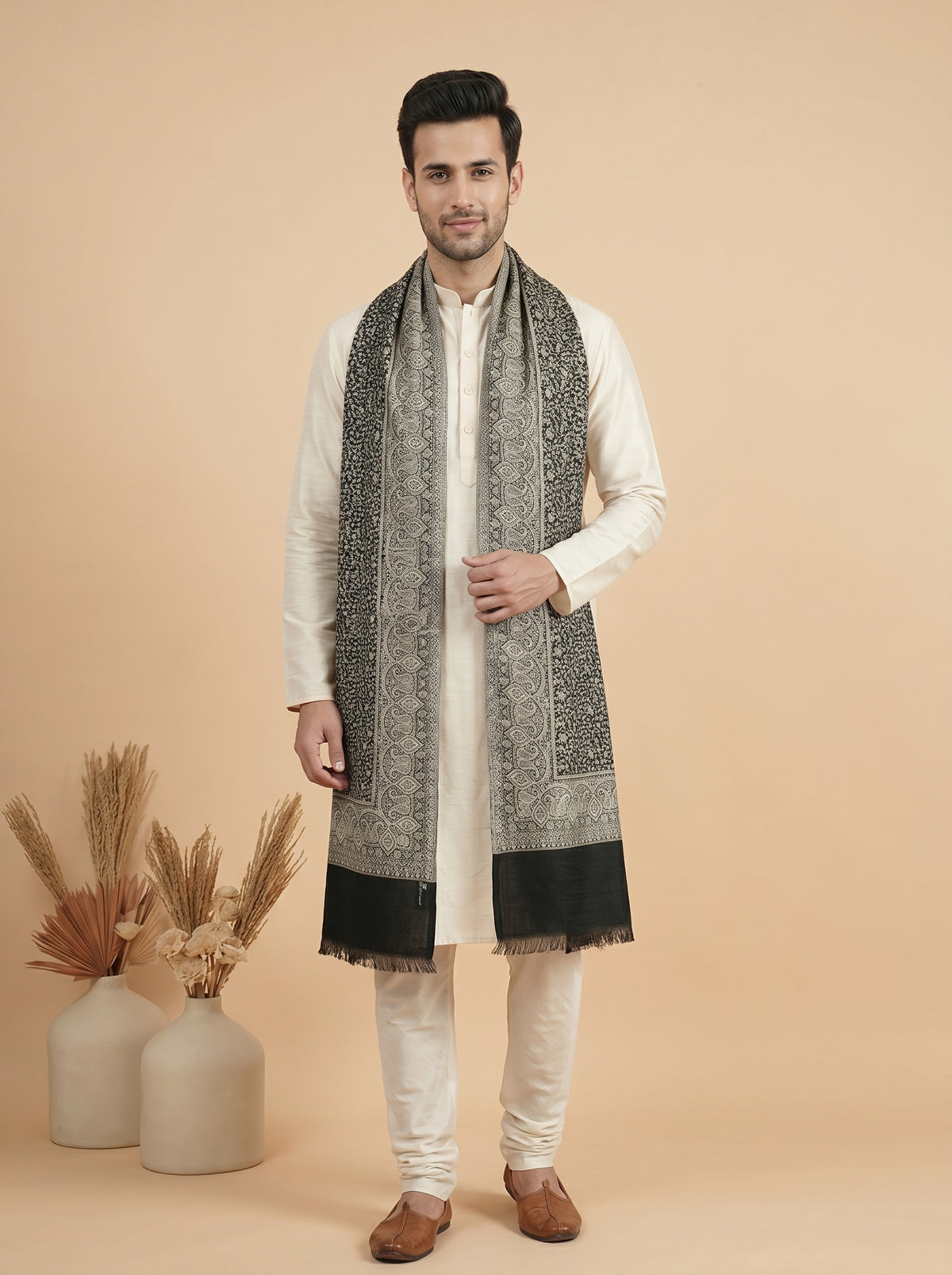 Floral All-over Kani Weave Woolen Stole for Men with Paisley Border | Black - view 2