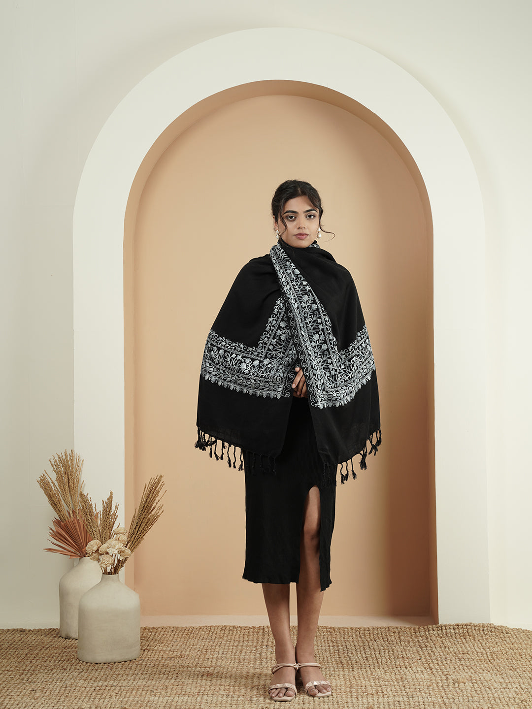 Floral Kashmiri Embroidery Warm Stole with Fringed Border | Black