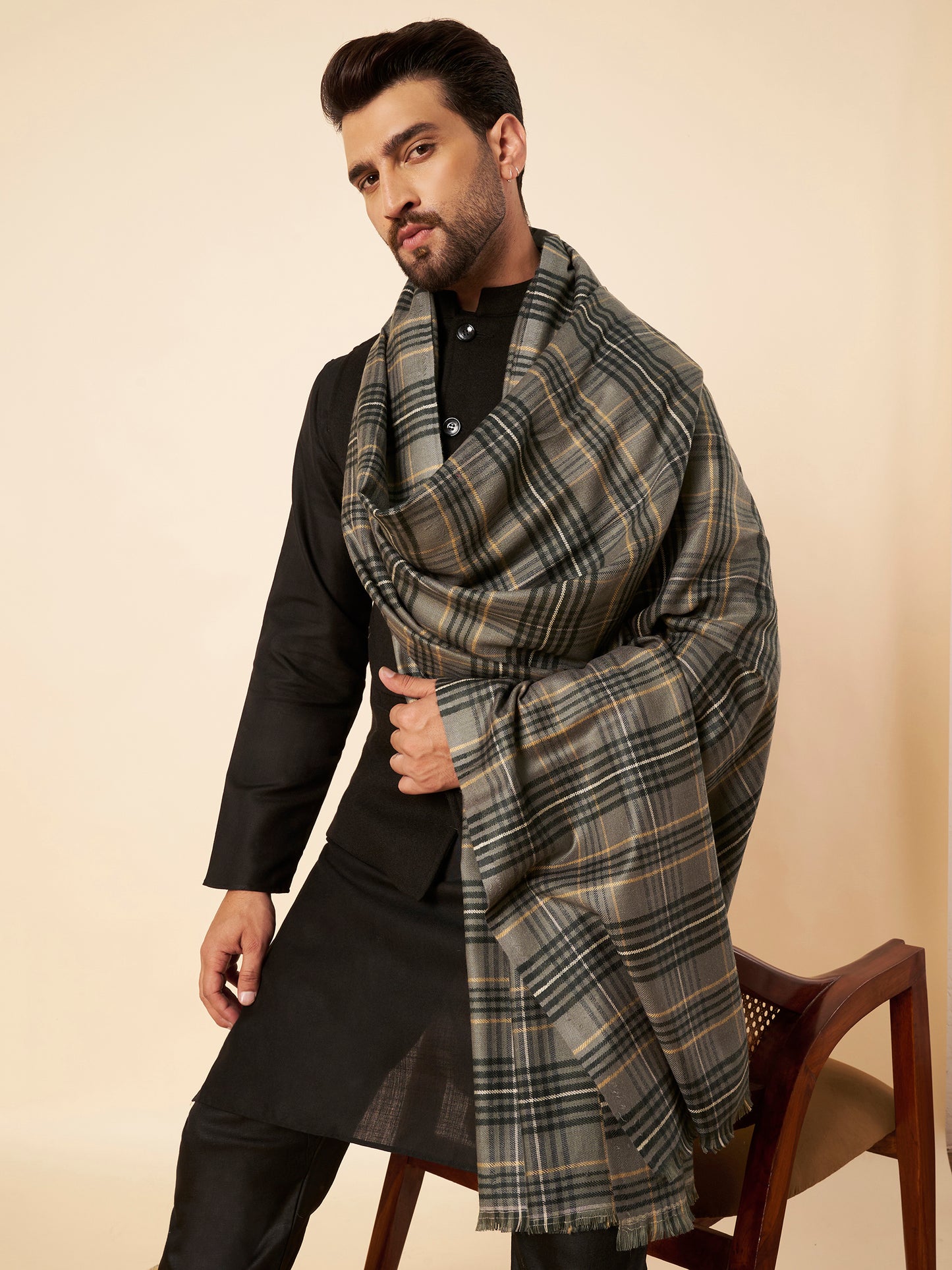 Men's Woollen Lohi Shawl | Grey Stripe Check