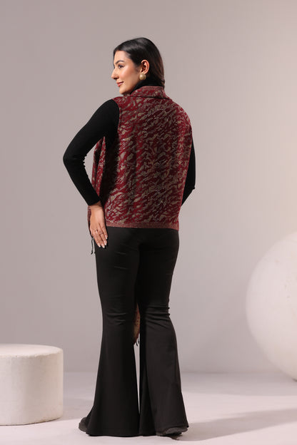 Women's Sleeveless Zari Pattern Shrug Cardigan | Maroon
