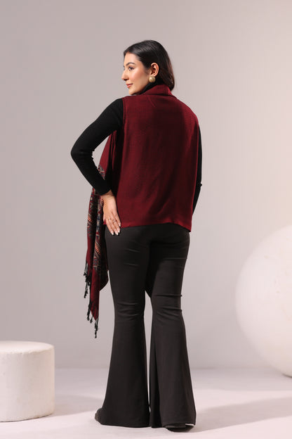 Women's Sleeveless Kullu Pattern Shrug Cardigan | Maroon