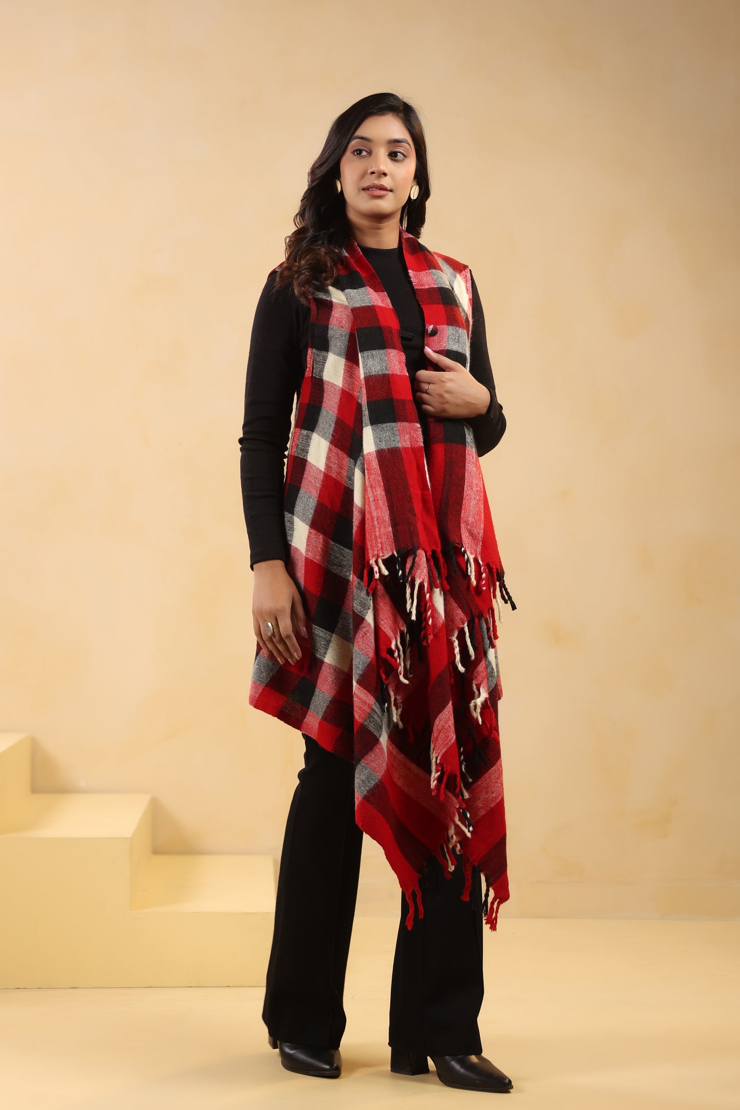 Women's Sleeveless Checkered Shrug Cardigan | Red