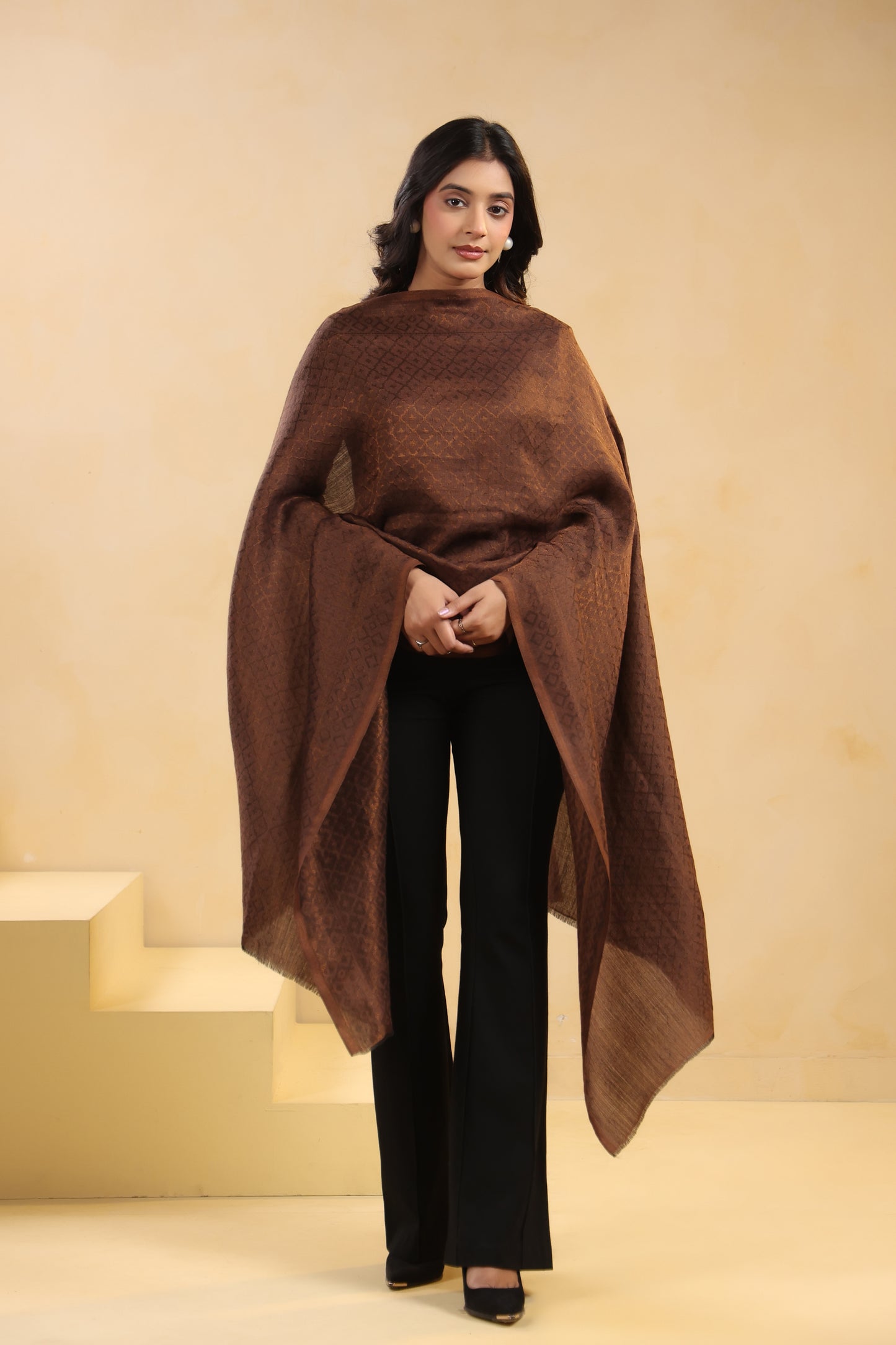 Fine Wool Solid Self Design Zari Stole | Brown