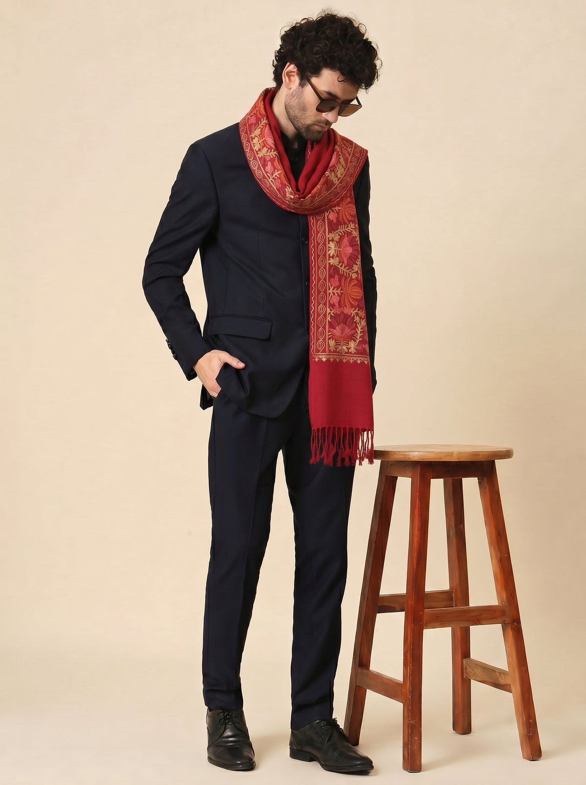 Kashmiri Aari Embroidery Woollen Stole for Men | Red - view 5
