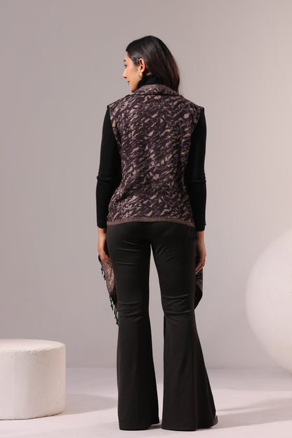 Women's Sleeveless Zari Pattern Shrug Cardigan | Purple