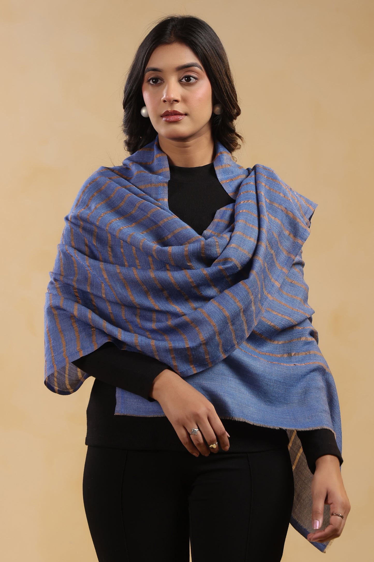 Fine Wool Horizontal Zari Stripes Stole | Blue