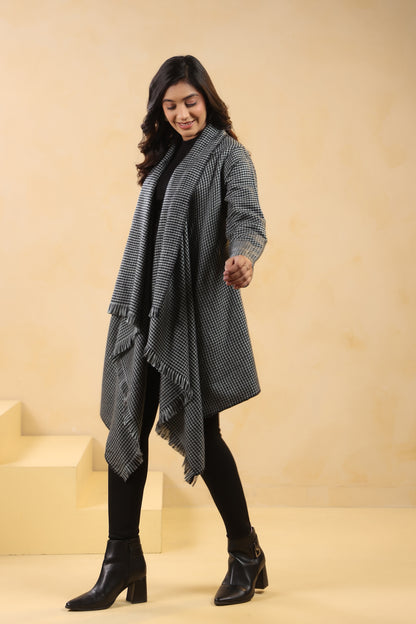Women's Full Sleeve Woolen Checkered Shrug Cardigan | Black Grey
