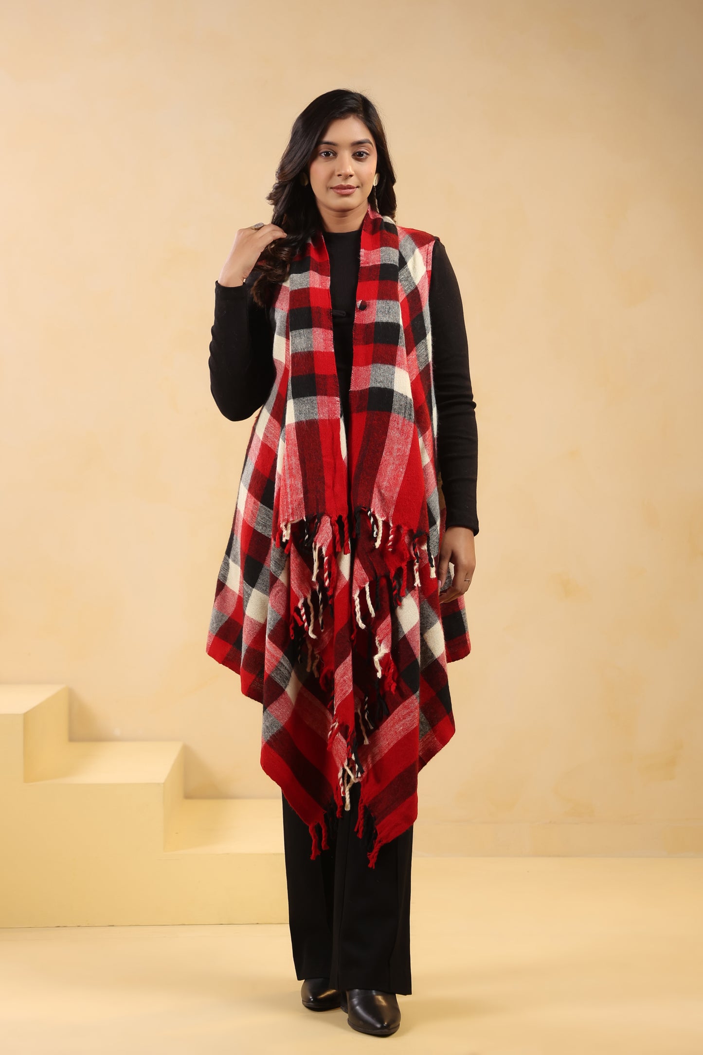 Women's Sleeveless Checkered Shrug Cardigan | Red