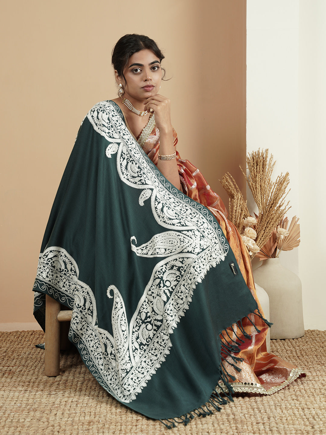 Floral Kashmiri Aari Embroidery Warm Stole with Fringed Border | Grey