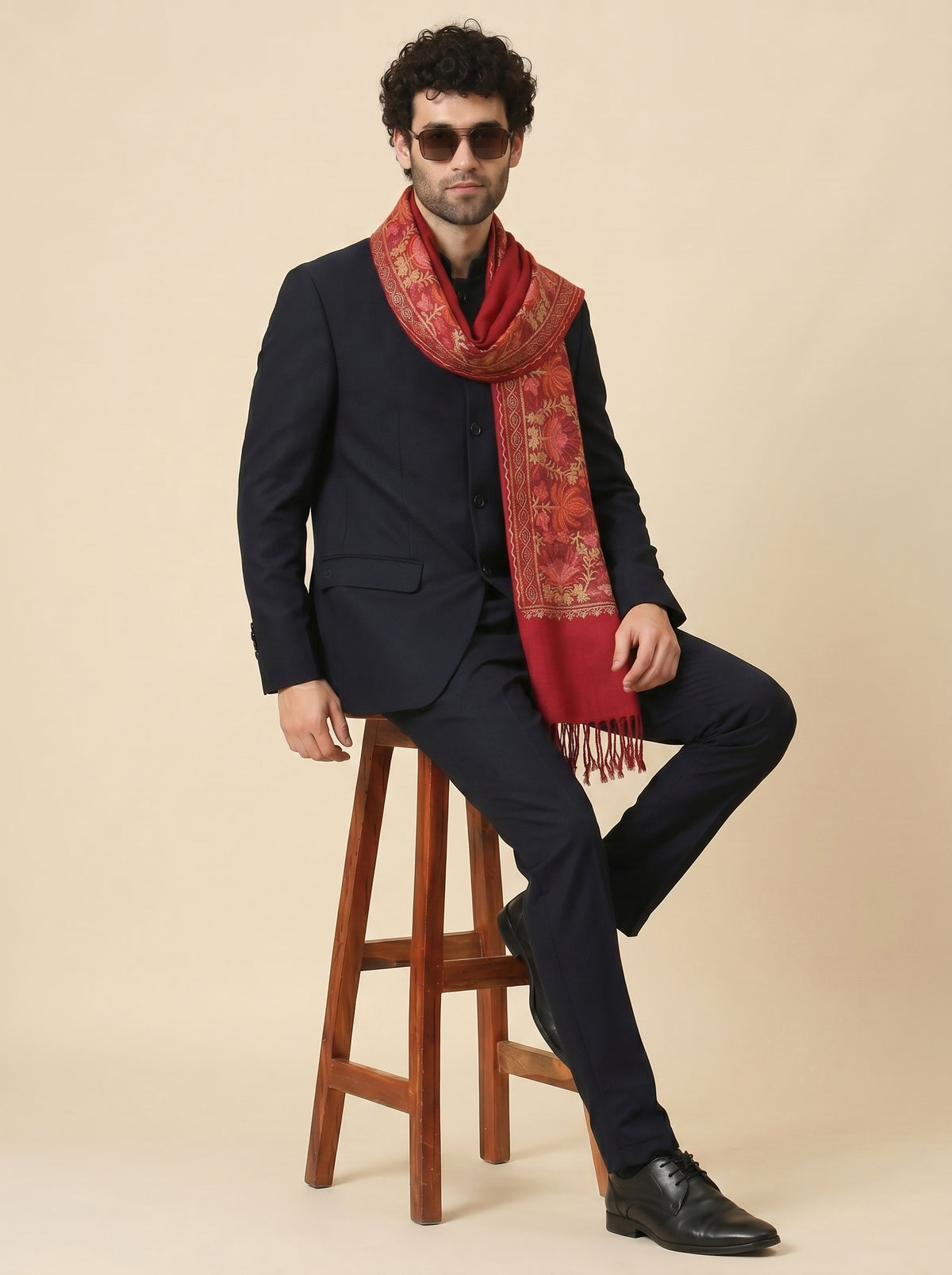 Kashmiri Aari Embroidery Woollen Stole for Men | Red - view 6