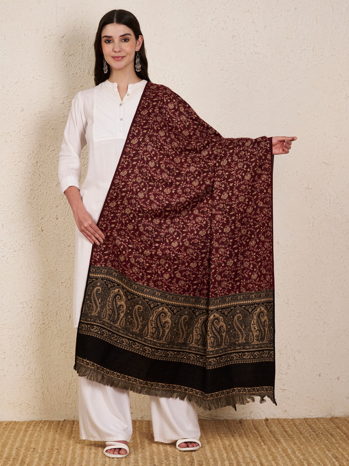 Woolen Kani Shawl with Intricate Kashmiri Paisley & Floral Woven Design (Maroon)