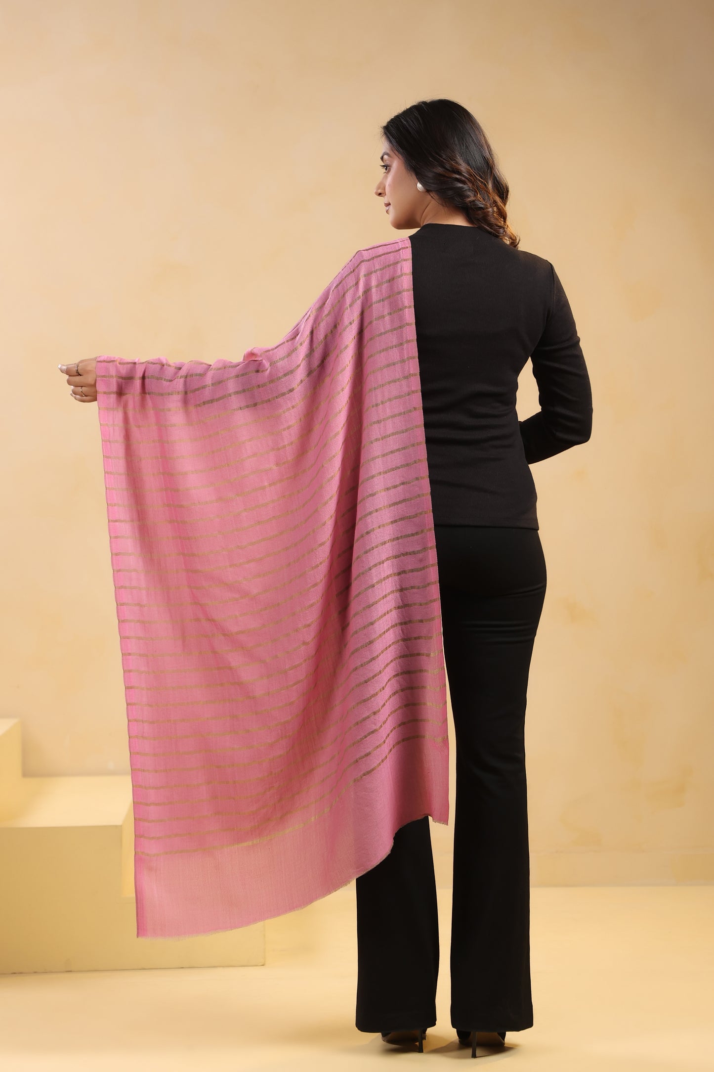 Fine Wool Horizontal Zari Stripes Stole | Pink