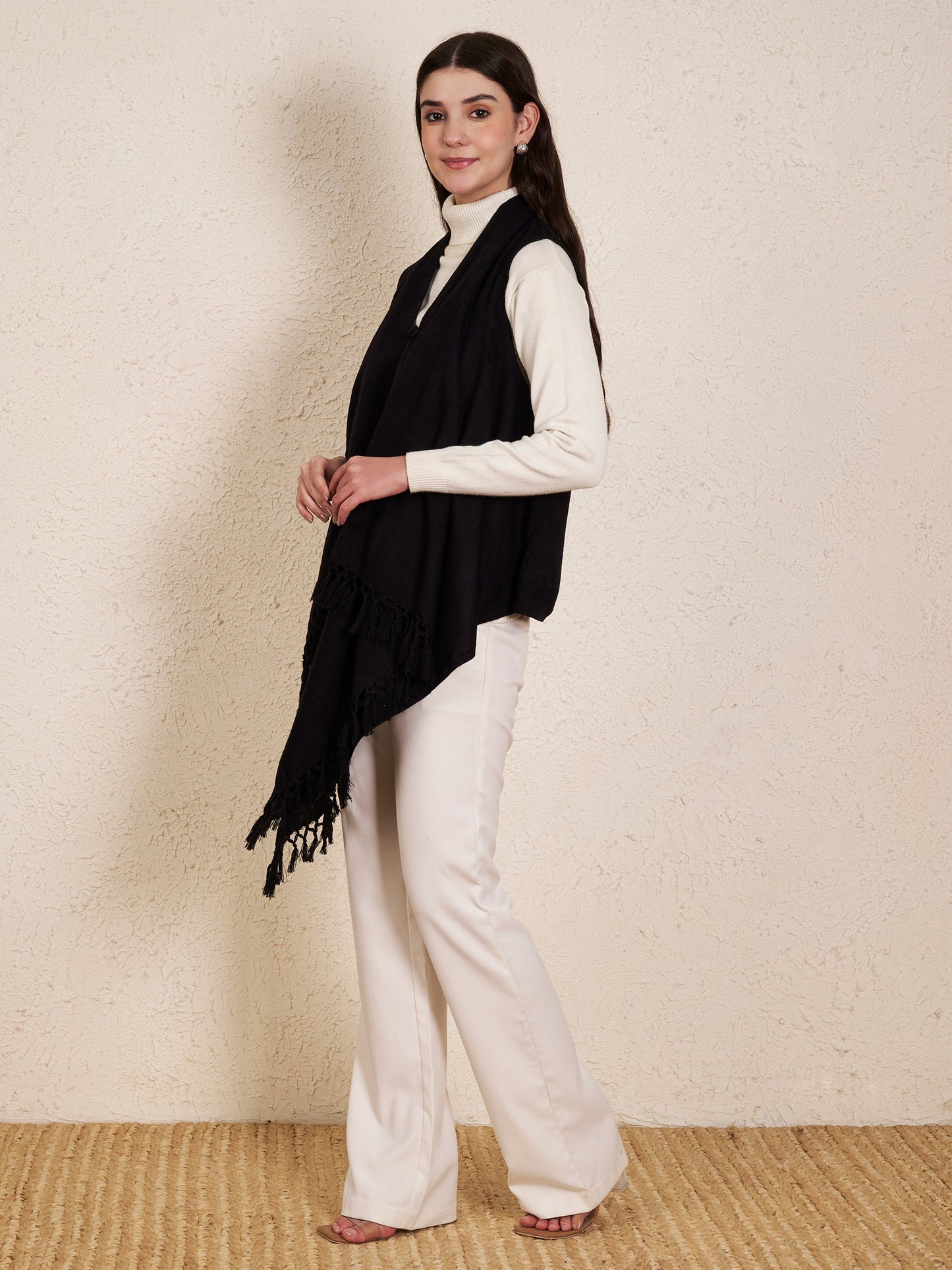 Women's Sleeveless Plain Shrug Cardigan | Black