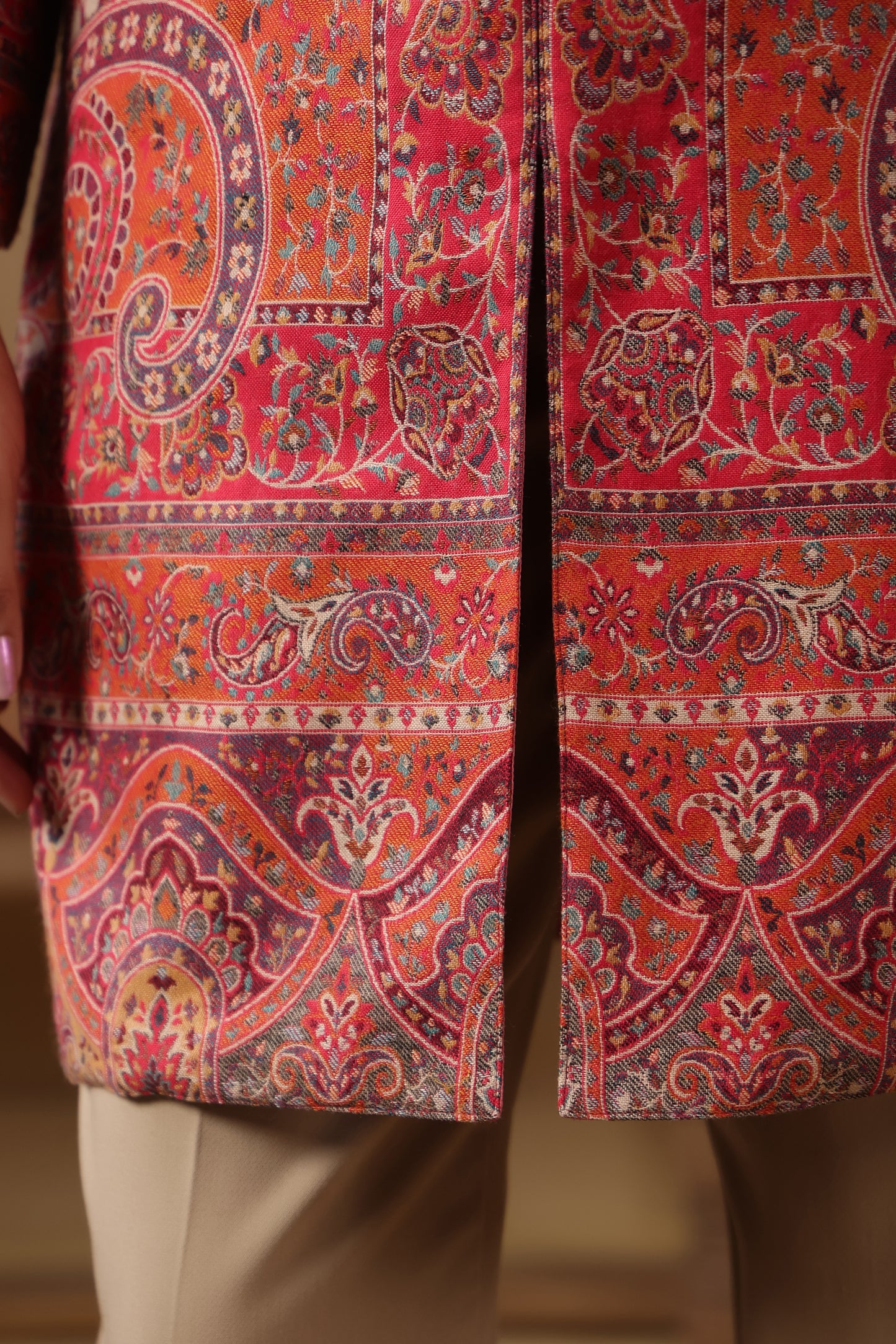 Women's Kaani Woven Winter Kurta | Pink