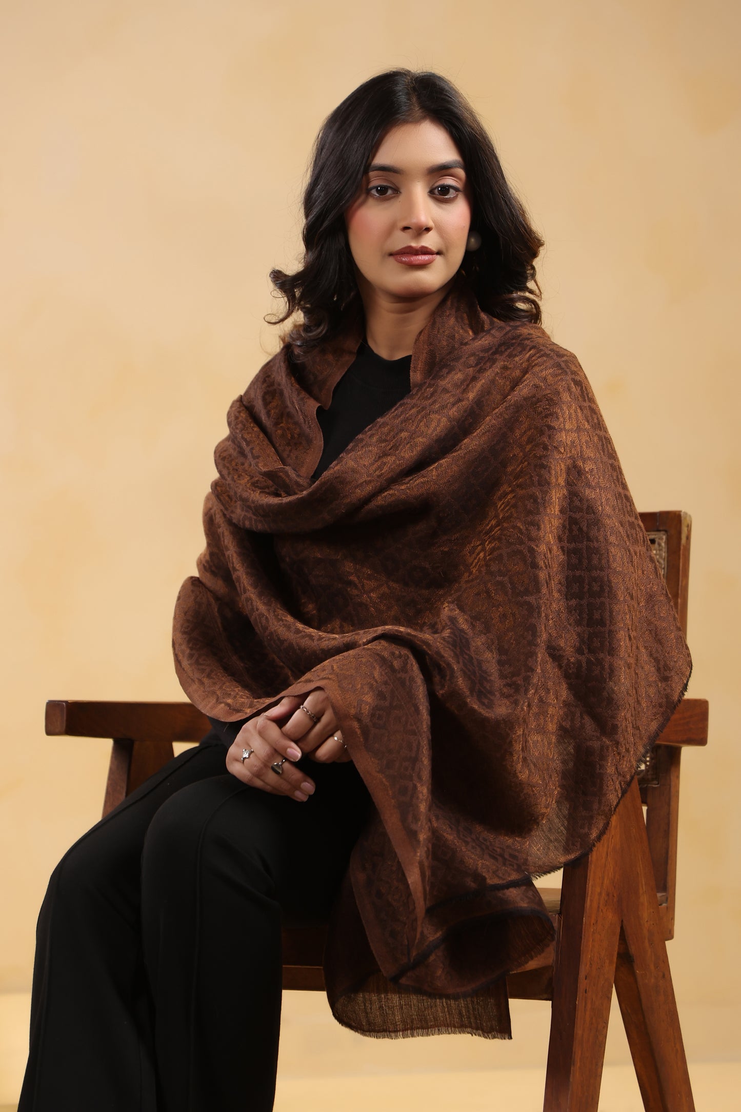 Fine Wool Solid Self Design Zari Stole | Brown