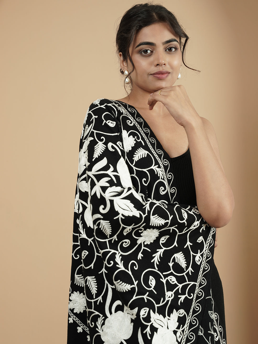 Floral Kashmiri Jaal Embroidery Warm Stole with Fringed Border | Black - view 4