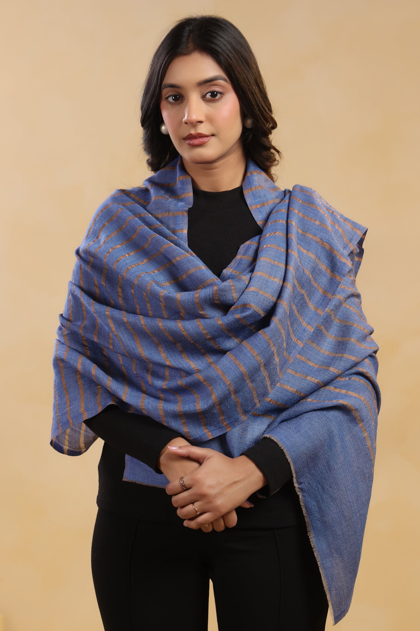 Fine Wool Horizontal Zari Stripes Stole | Blue