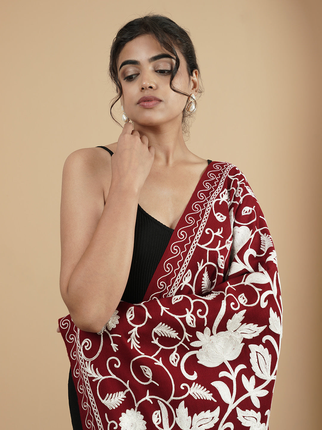 Floral Kashmiri Jaal Embroidery Warm Stole with Fringed Border | Maroon