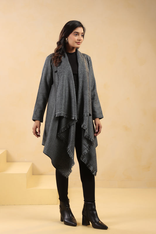 Women's Full Sleeve Woolen Checkered Shrug Cardigan | Black Grey