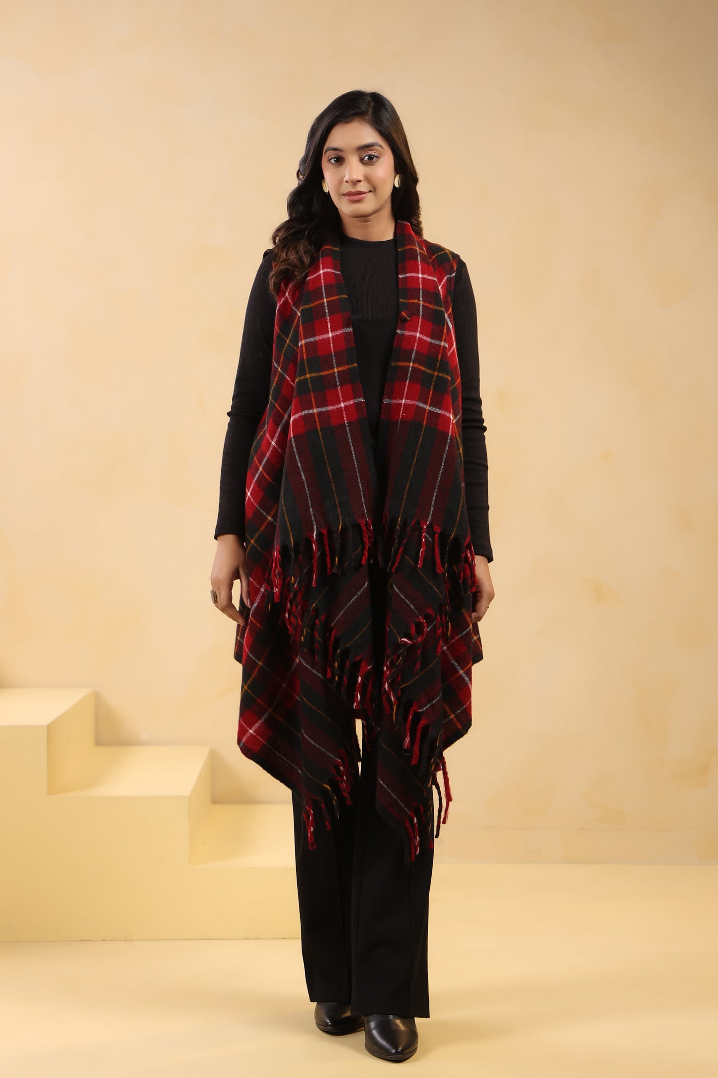 Women's Sleeveless Checkered Shrug Cardigan | Black