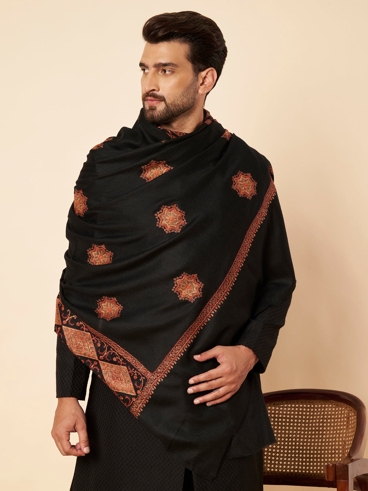 Pure Wool Shawl with Royal Motifs Sozni Embroidery - view 2