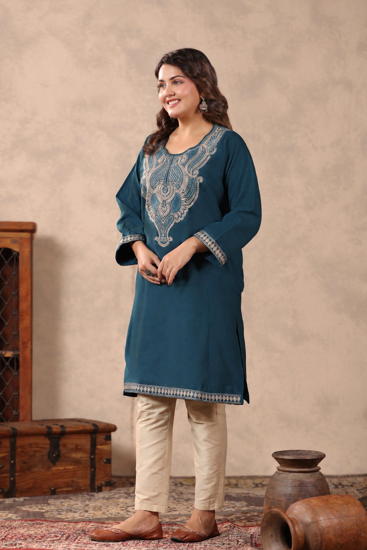 Heavy Zari Embroidery Kashmiri Pheran | Peacock Blue - view 4