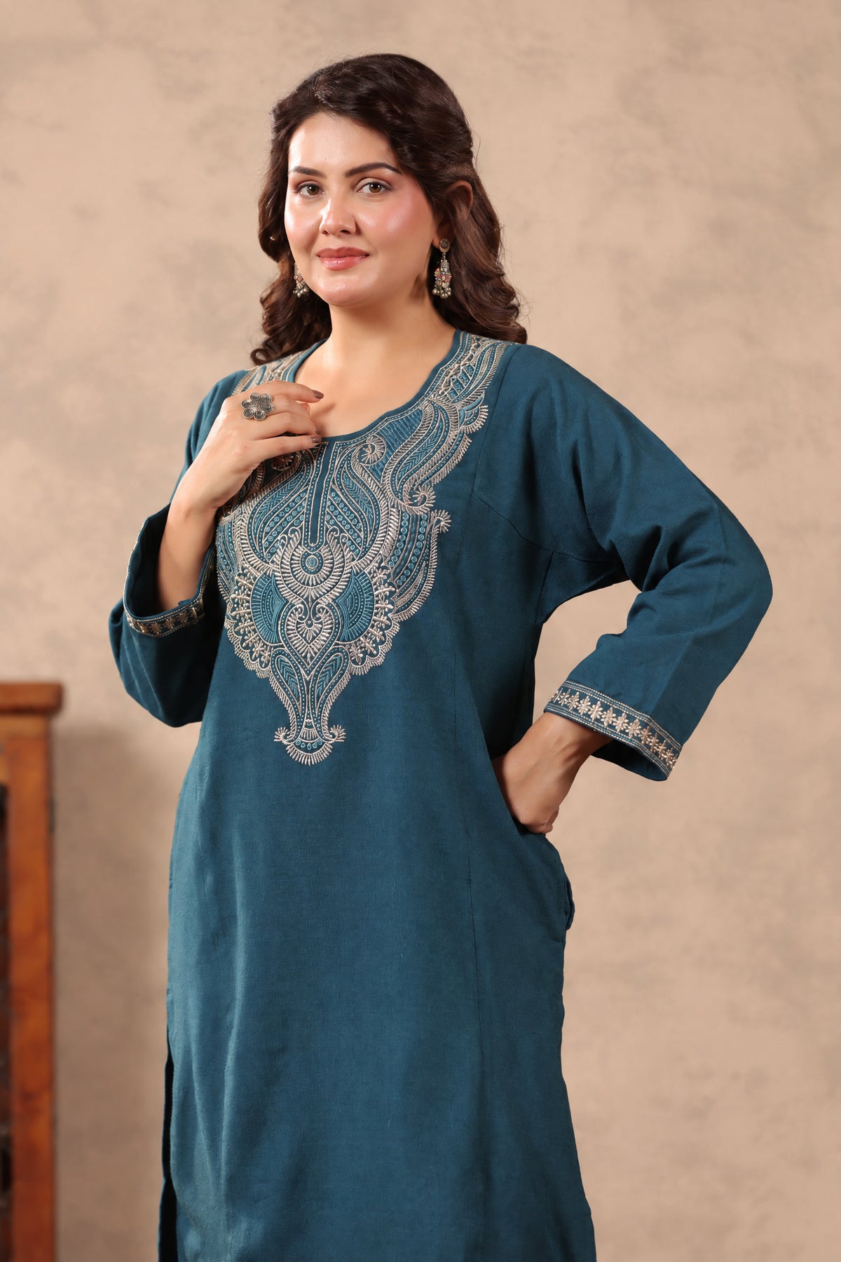 Heavy Zari Embroidery Kashmiri Pheran | Peacock Blue - view 7