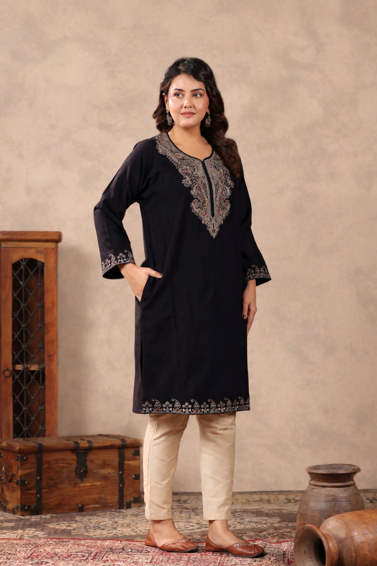Zari & Multicolor Embroidery Kashmiri Pheran | Black - view 4