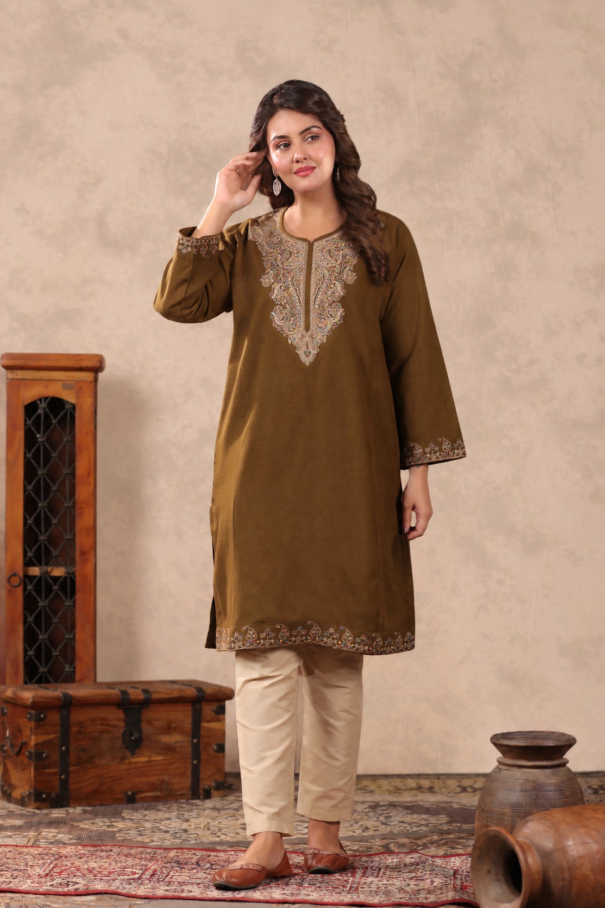 Zari & Multicolor Embroidery Kashmiri Pheran | Tobacco Brown