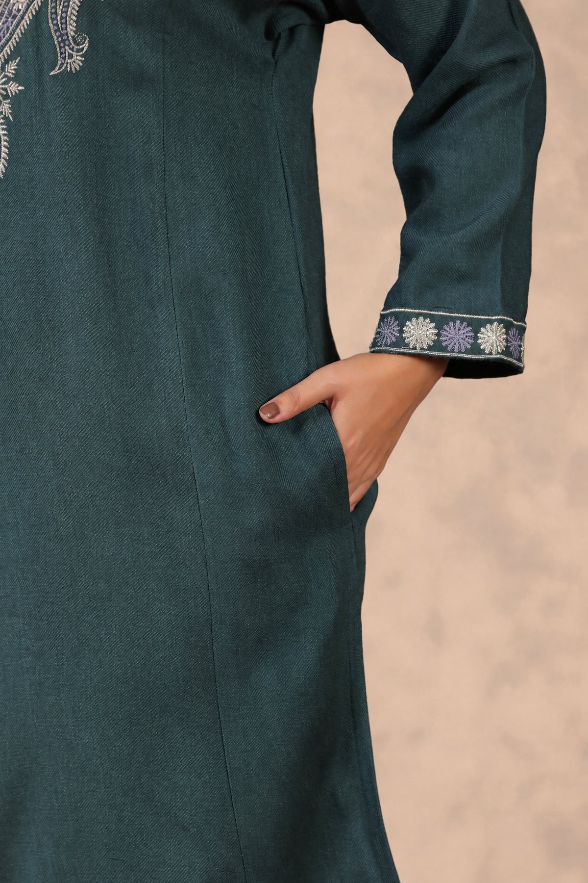 Floral Zari Embroidery Kashmiri Pheran | Grey - view 9