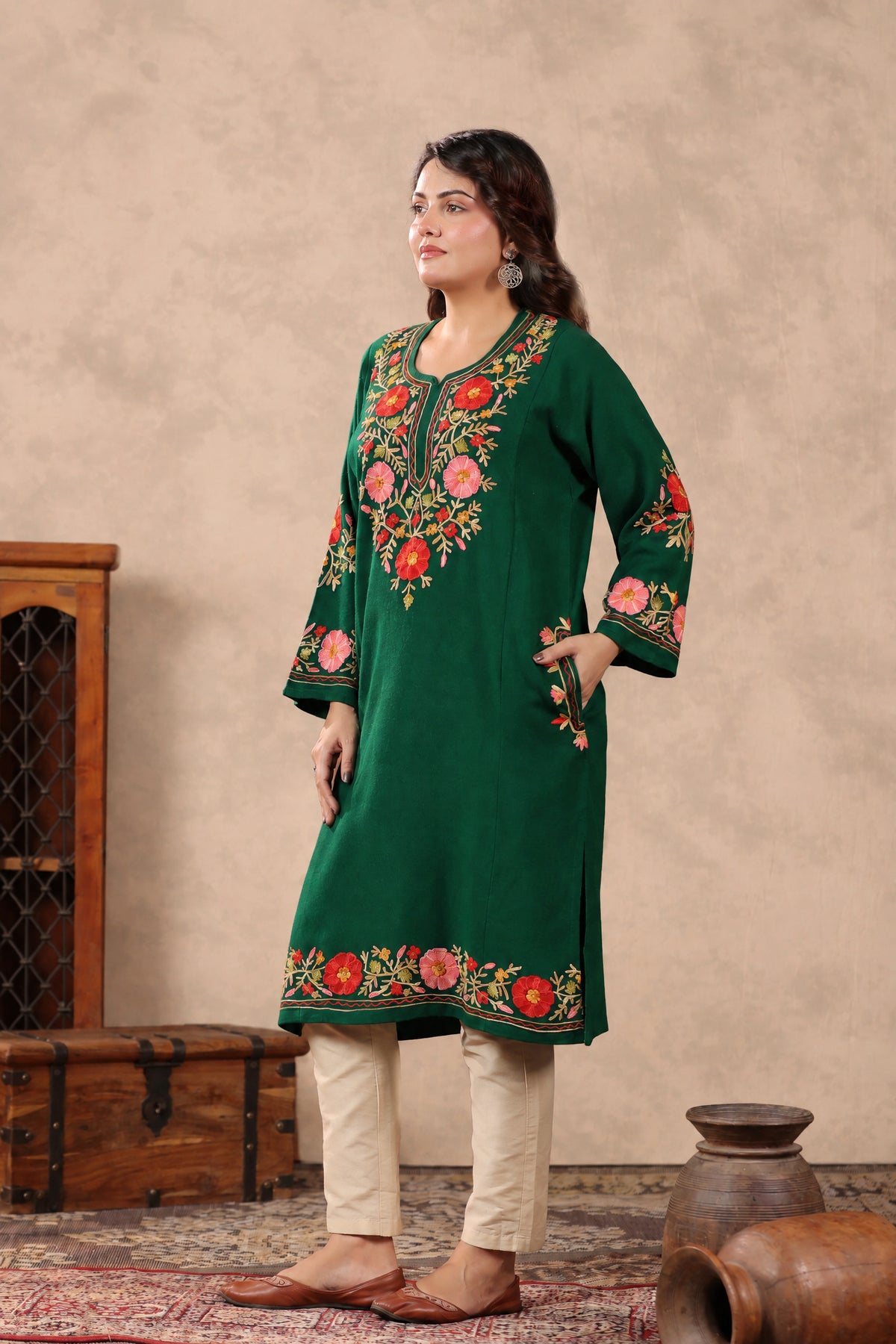 Floral Border Aari Embroidery Kashmiri Pheran | Bottle Green - view 3