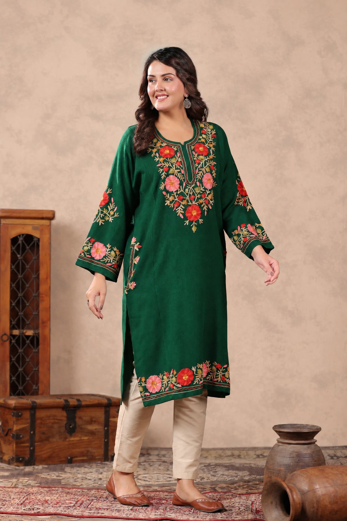 Floral Border Aari Embroidery Kashmiri Pheran | Bottle Green - view 4