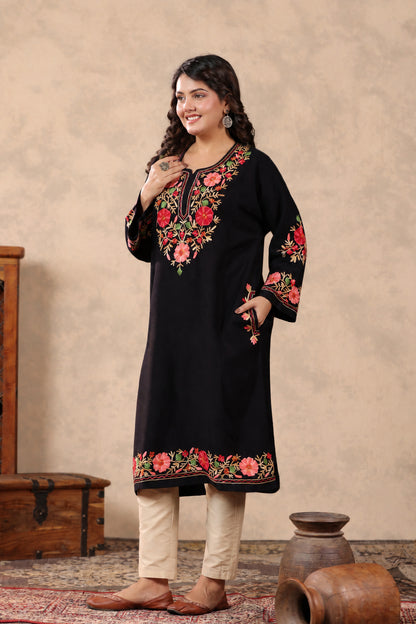 Floral Border Aari Embroidery Kashmiri Pheran | Black - view 4