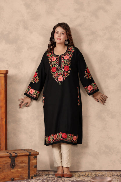 Floral Border Aari Embroidery Kashmiri Pheran | Black - view 11