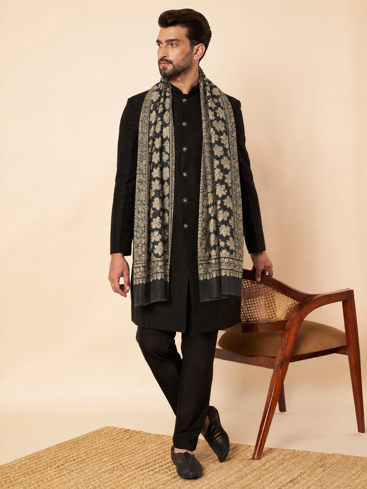 Kani Chinar Zari Woven Stole for Men Black - image 1