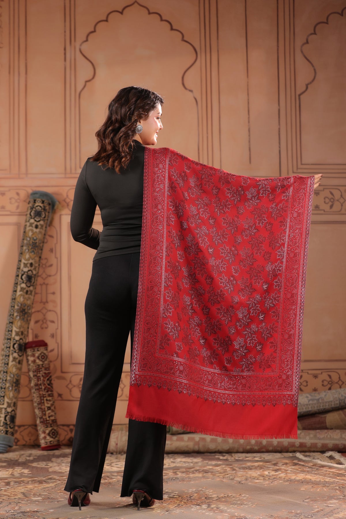 Kani Chinar Zari Woven Stole for Women | Red - image 3