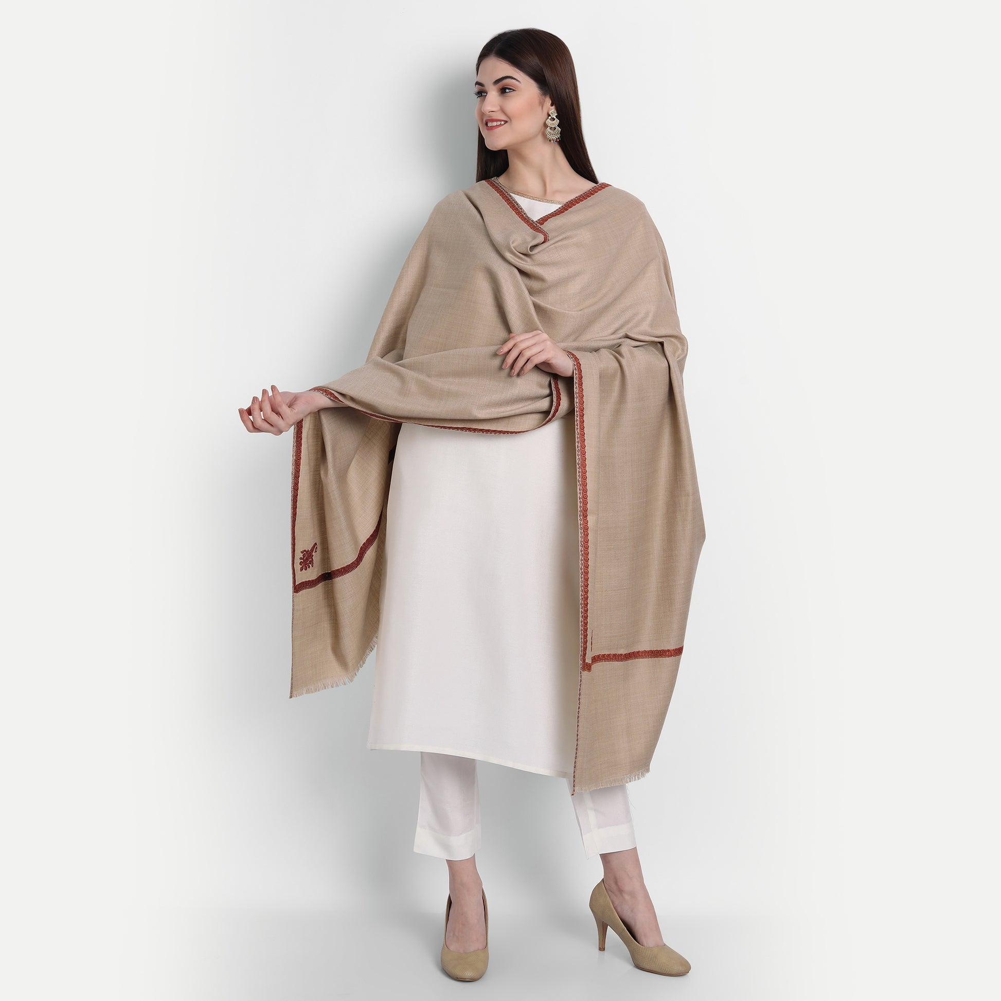 Fine Sozni Embroidery Daur Kashmiri Wool Shawl | Brown - Zamour