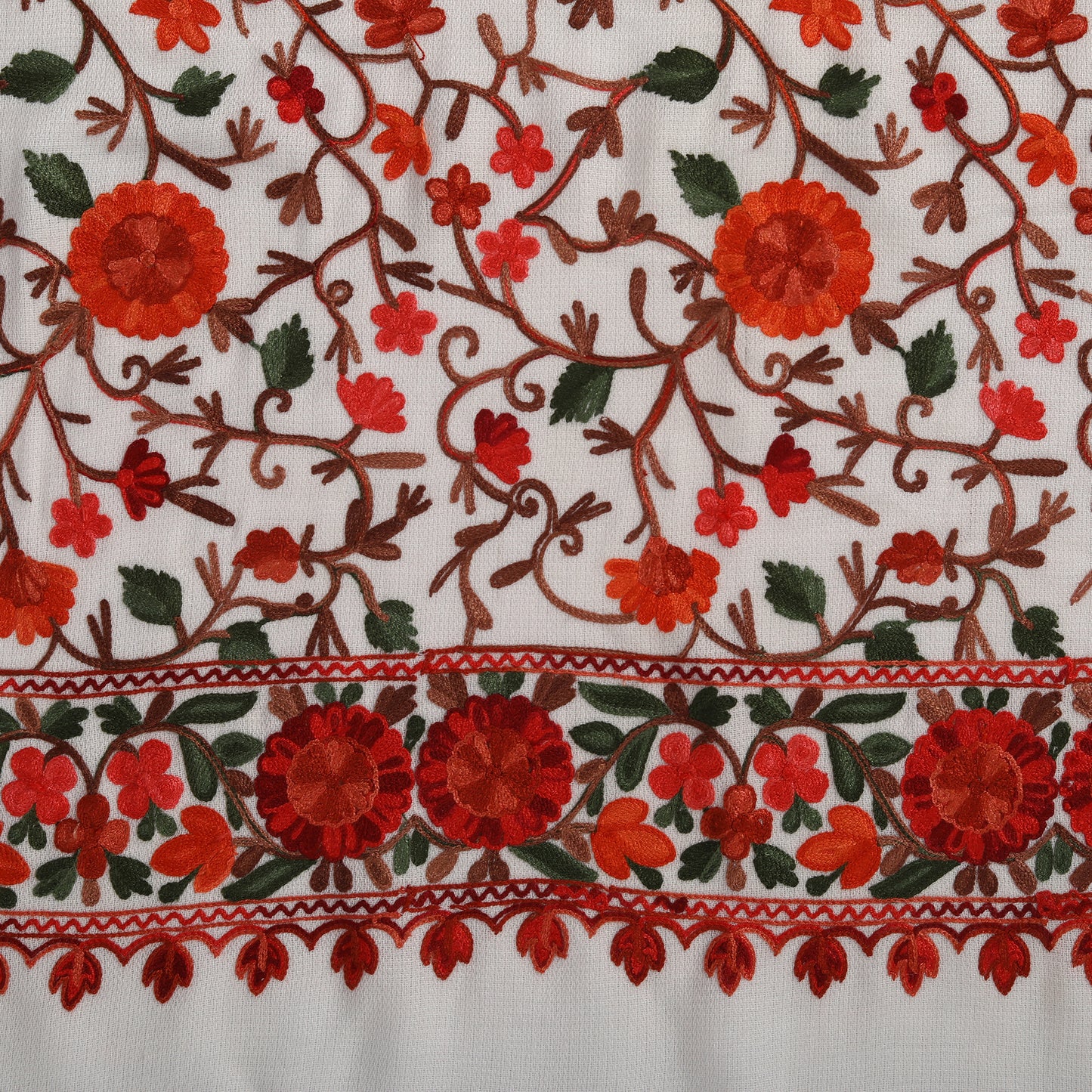 Kashmiri Aari Embroidery Woollen Stole | Off White - Zamour