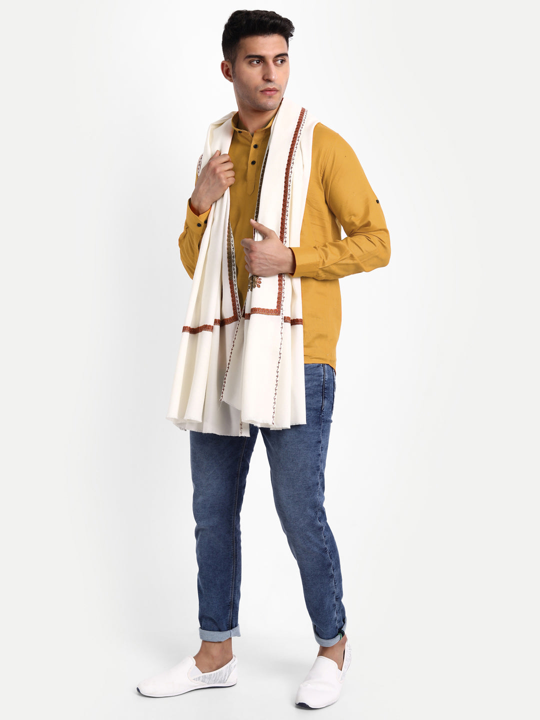 Traditional Shawl with Fine Needle Kashmiri Border - Zamour