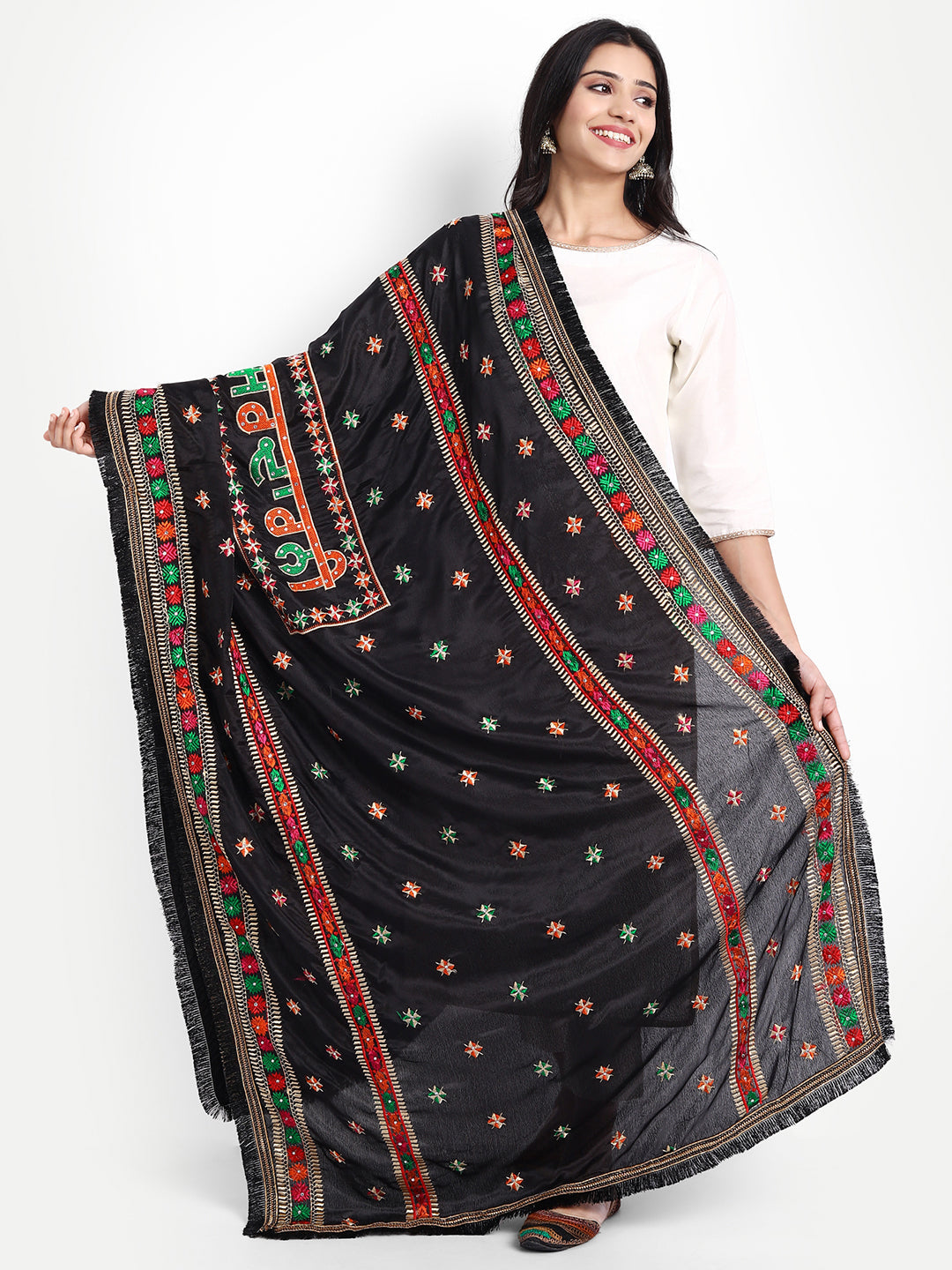 Punjabi Phulkari Embroidered Dupatta Sardarni | Black - Zamour